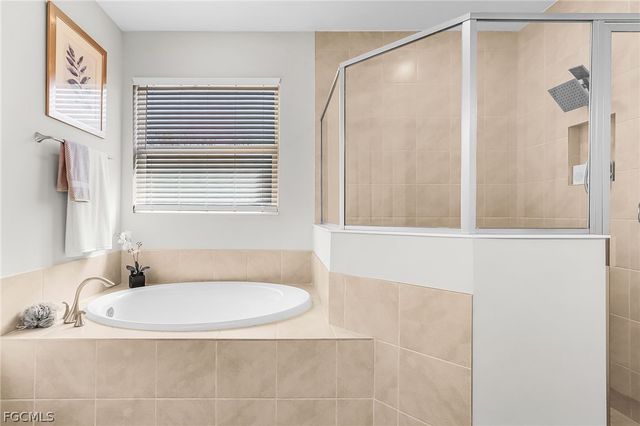 3760 Crosswater DR, North Fort Myers, FL 33917