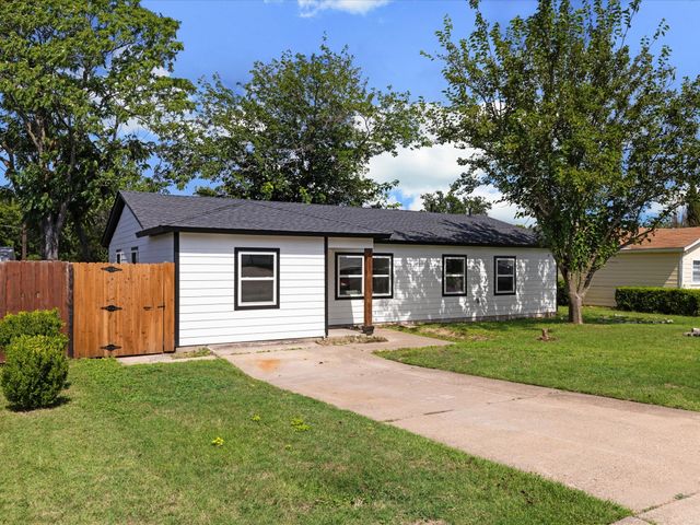 2526 Wood Valley Drive, Dallas, TX 75211