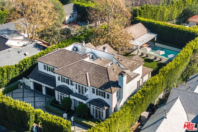 1580 Sorrento Drive, Pacific Palisades, CA 90272