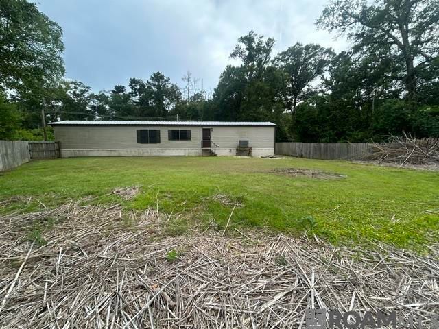 13725 Hartman Ln, Walker, LA 70785