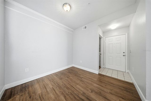 17114 CARRINGTON PARK DRIVE 201, Tampa, FL 33647