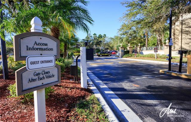 17114 CARRINGTON PARK DRIVE 201, Tampa, FL 33647