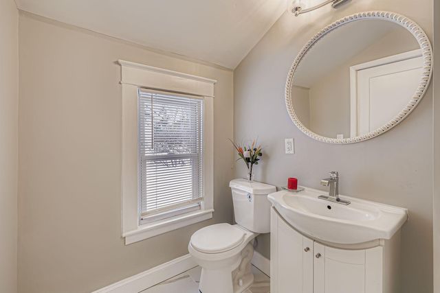 2624 35th Avenue S, Minneapolis, MN 55406