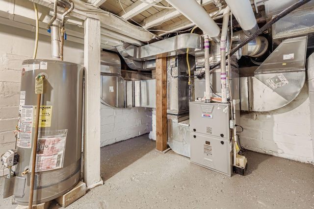 2624 35th Avenue S, Minneapolis, MN 55406