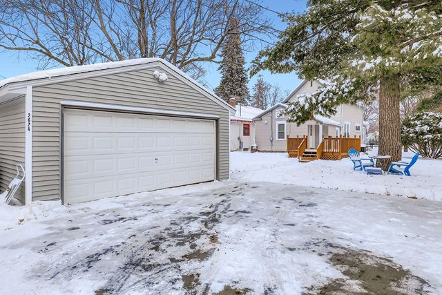 2624 35th Avenue S, Minneapolis, MN 55406