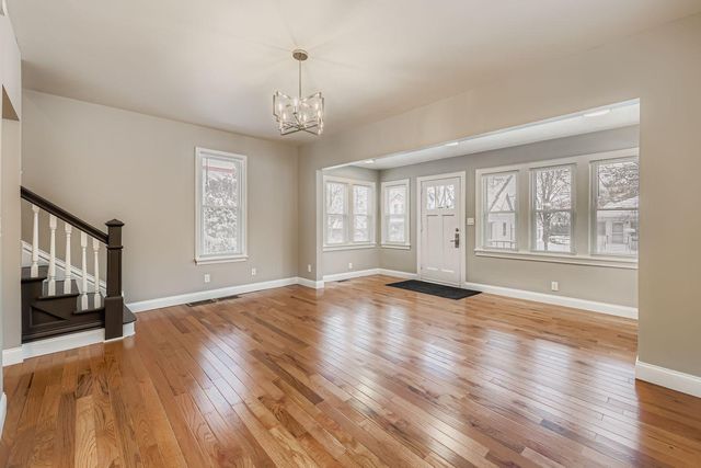 2624 35th Avenue S, Minneapolis, MN 55406