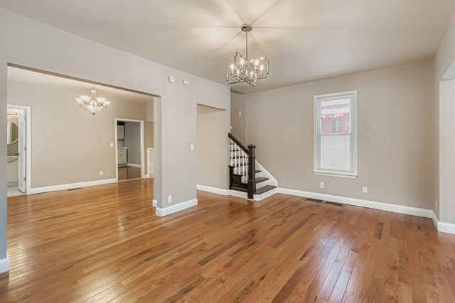 2624 35th Avenue S, Minneapolis, MN 55406