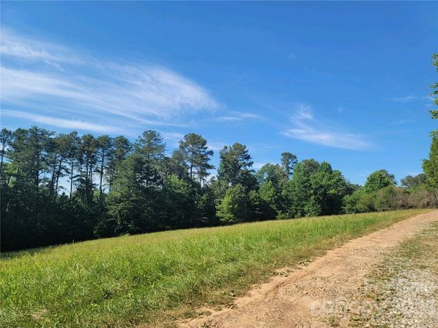 103 Torre Pellice Street SE, Valdese, NC 28690