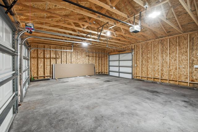 10325 Zion Street NW, Coon Rapids, MN 55433