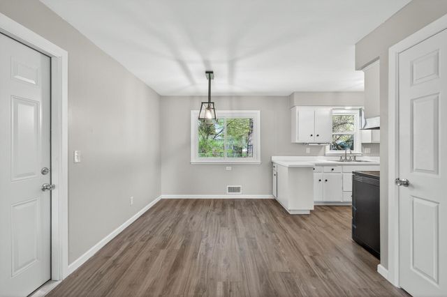 10325 Zion Street NW, Coon Rapids, MN 55433