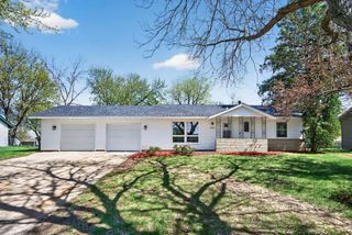 10325 Zion Street NW, Coon Rapids, MN 55433