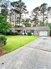 3004 Royal CT, Chesapeake, VA 23321
