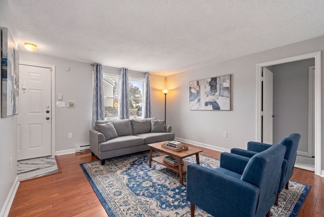 85 Victoria Heights 85, Boston, MA 02136