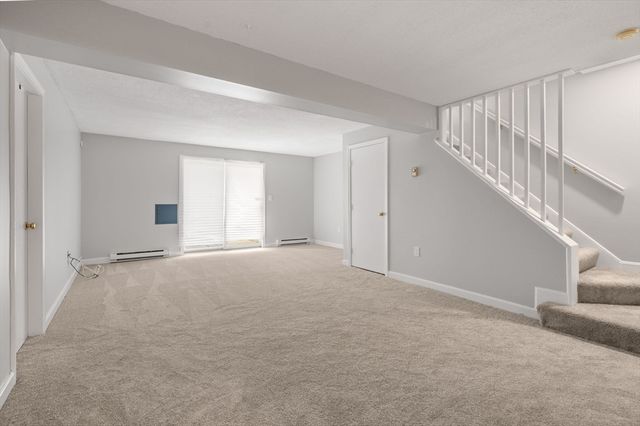 85 Victoria Heights 85, Boston, MA 02136