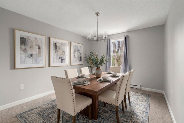 85 Victoria Heights 85, Boston, MA 02136