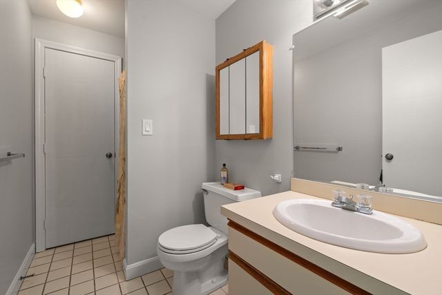 85 Victoria Heights 85, Boston, MA 02136