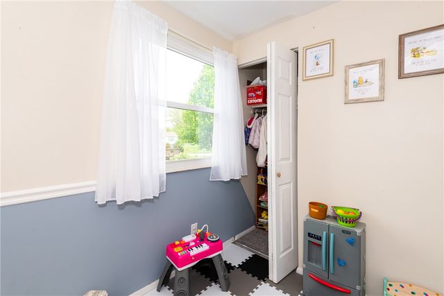 4500 Rainbrook Way, Huber Heights, OH 45424