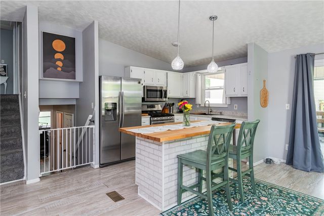 4500 Rainbrook Way, Huber Heights, OH 45424
