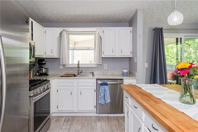 4500 Rainbrook Way, Huber Heights, OH 45424