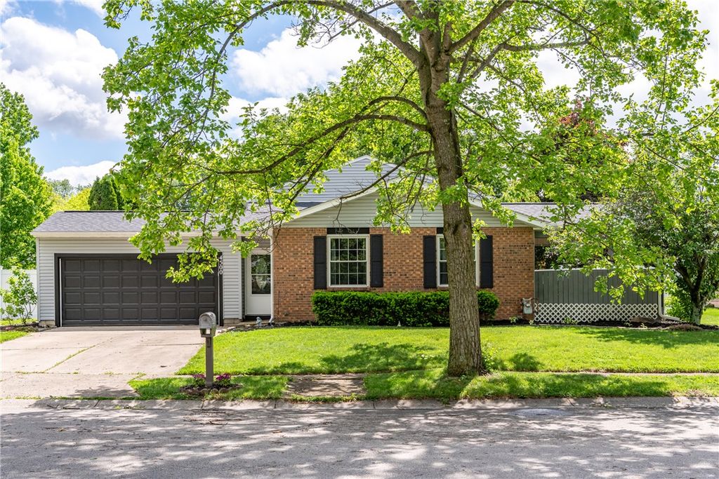 4500 Rainbrook Way, Huber Heights, OH 45424