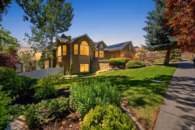1684 E PHEASANT BROOK RD, Sandy, UT 84092