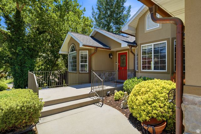 1684 E PHEASANT BROOK RD, Sandy, UT 84092