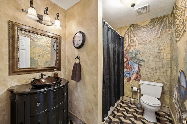 1684 E PHEASANT BROOK RD, Sandy, UT 84092