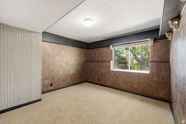 1684 E PHEASANT BROOK RD, Sandy, UT 84092