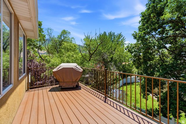 1684 E PHEASANT BROOK RD, Sandy, UT 84092