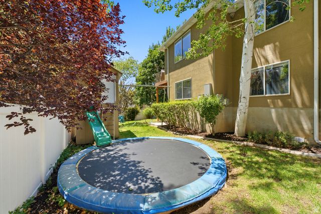 1684 E PHEASANT BROOK RD, Sandy, UT 84092