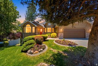 1684 E PHEASANT BROOK RD, Sandy, UT 84092