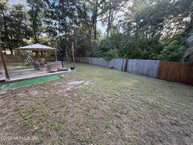 4751 LINCREST Drive N, Jacksonville, FL 32208