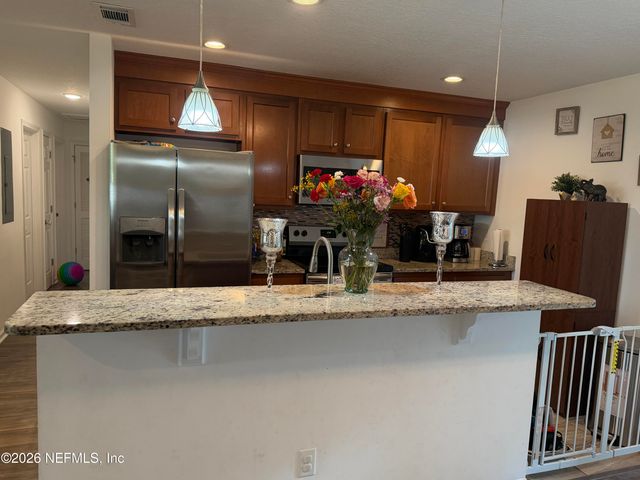 4751 LINCREST Drive N, Jacksonville, FL 32208