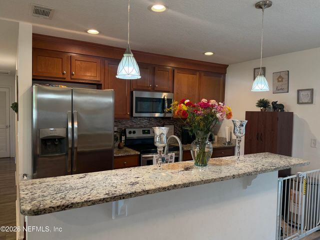 4751 LINCREST Drive N, Jacksonville, FL 32208