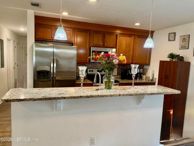 4751 LINCREST Drive N, Jacksonville, FL 32208