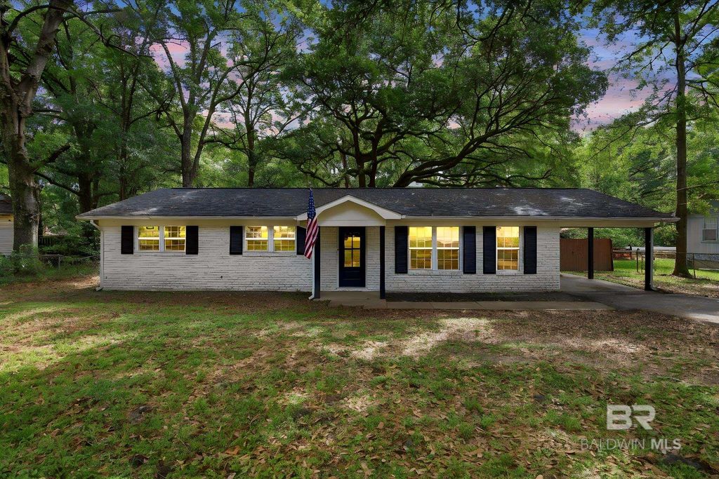 4855 Dellwood Street, Mobile, AL 36619