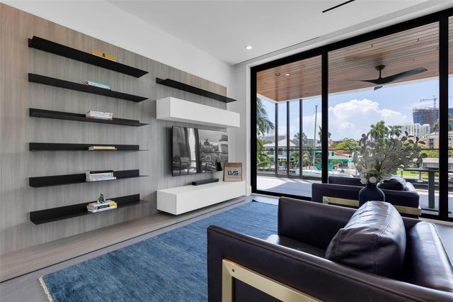 1730 SE 13th Street, Fort Lauderdale, FL 33316
