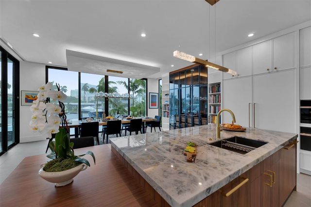 1730 SE 13th Street, Fort Lauderdale, FL 33316