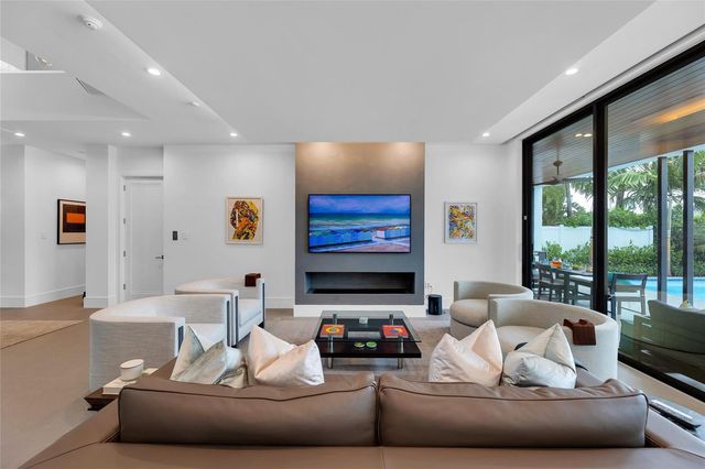 1730 SE 13th Street, Fort Lauderdale, FL 33316