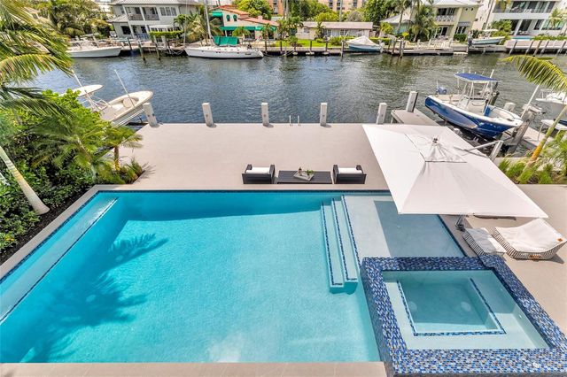 1730 SE 13th Street, Fort Lauderdale, FL 33316