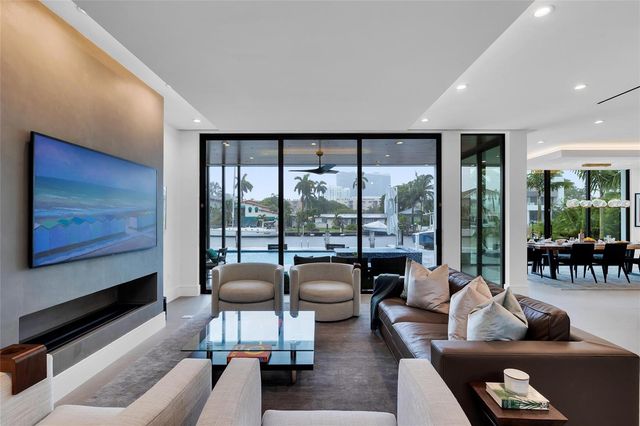 1730 SE 13th Street, Fort Lauderdale, FL 33316
