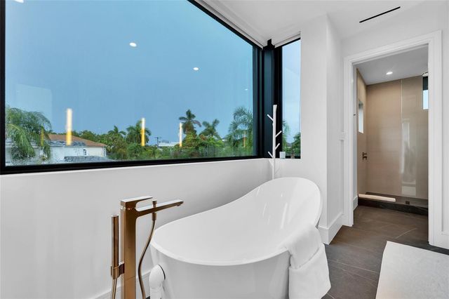 1730 SE 13th Street, Fort Lauderdale, FL 33316