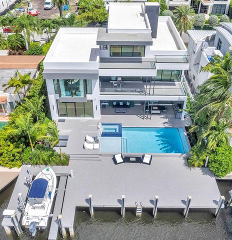 1730 SE 13th Street, Fort Lauderdale, FL 33316