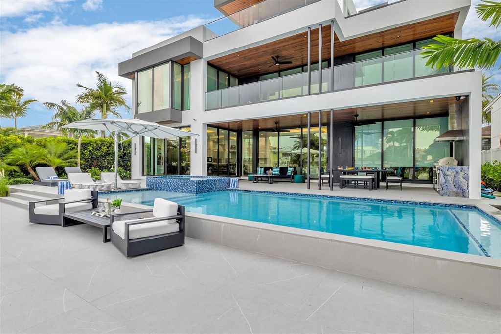 1730 SE 13th Street, Fort Lauderdale, FL 33316