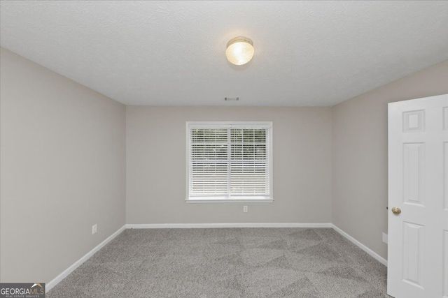 3828 Martingale Drive SE, Conyers, GA 30094
