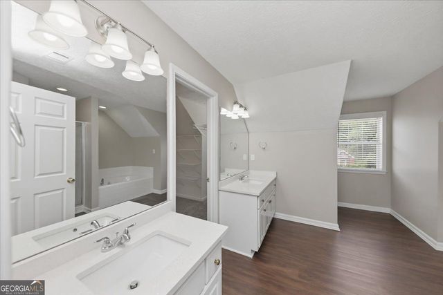 3828 Martingale Drive SE, Conyers, GA 30094