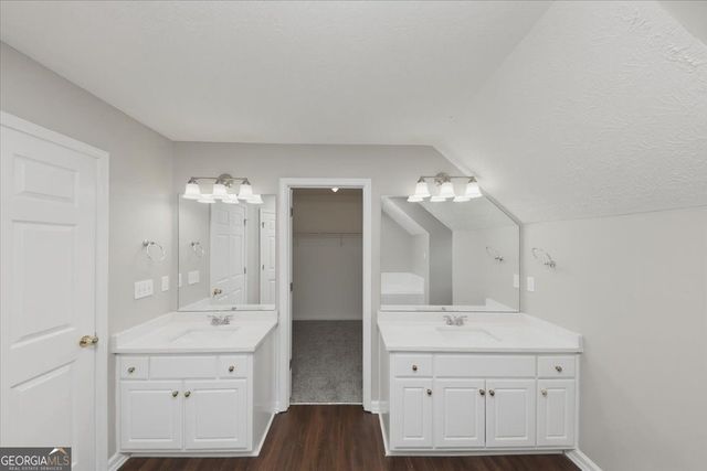 3828 Martingale Drive SE, Conyers, GA 30094