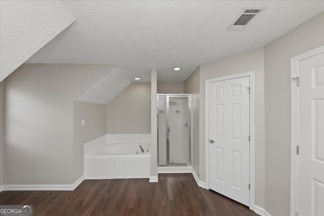3828 Martingale Drive SE, Conyers, GA 30094
