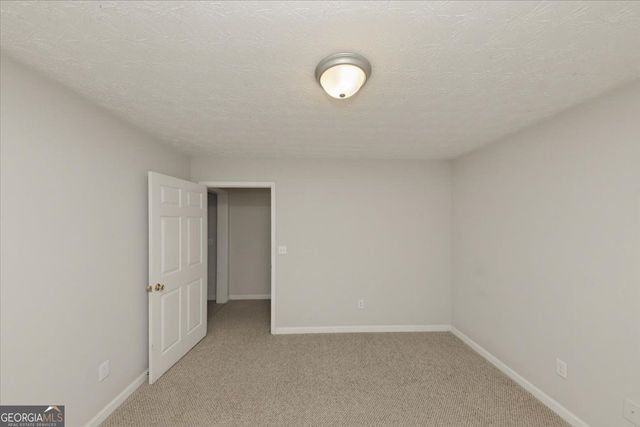 3828 Martingale Drive SE, Conyers, GA 30094
