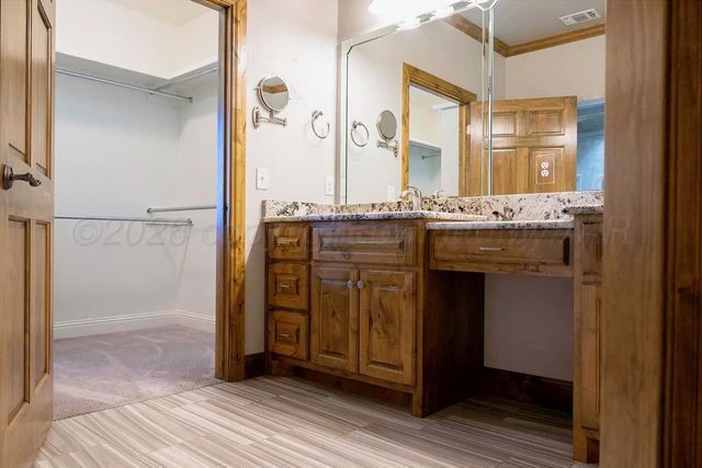 1805 MADISON Avenue, Dumas, TX 79029